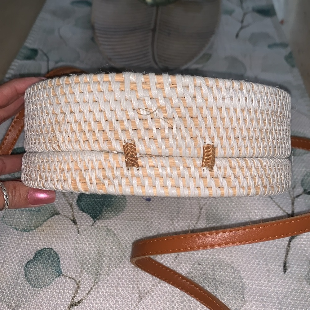 Round Woven Bag with Tan Strap - Picture 6 of 8